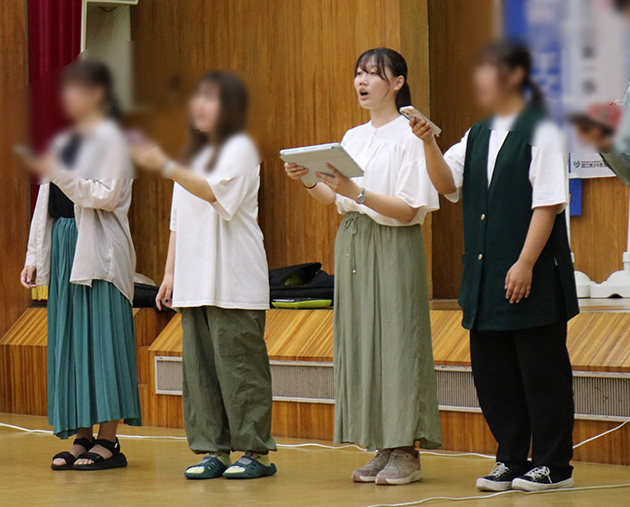 写真：合唱サークルでの合宿の様子